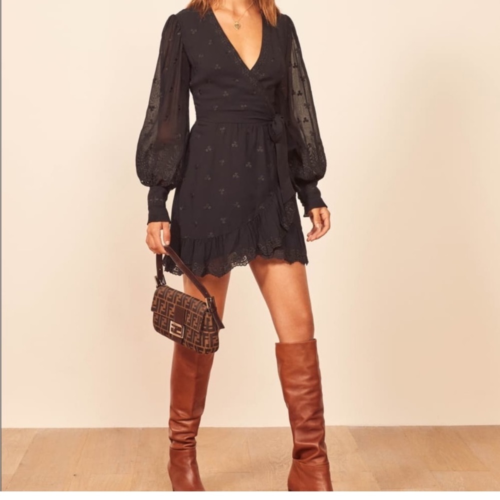 NEW • Reformation • Clare Floral Embroidered Mini Wrap Dress Black XS Womens